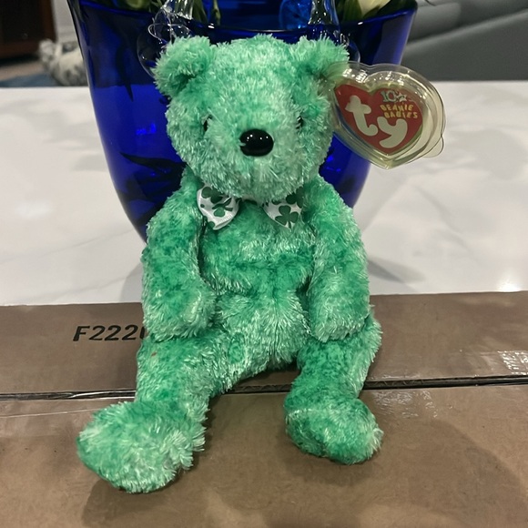 Lot of Three Ty beanie babies, Erin, Shamrock and LUCKe - Picture 2 of 9